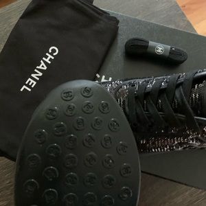 Chanel Sneakers 38.5